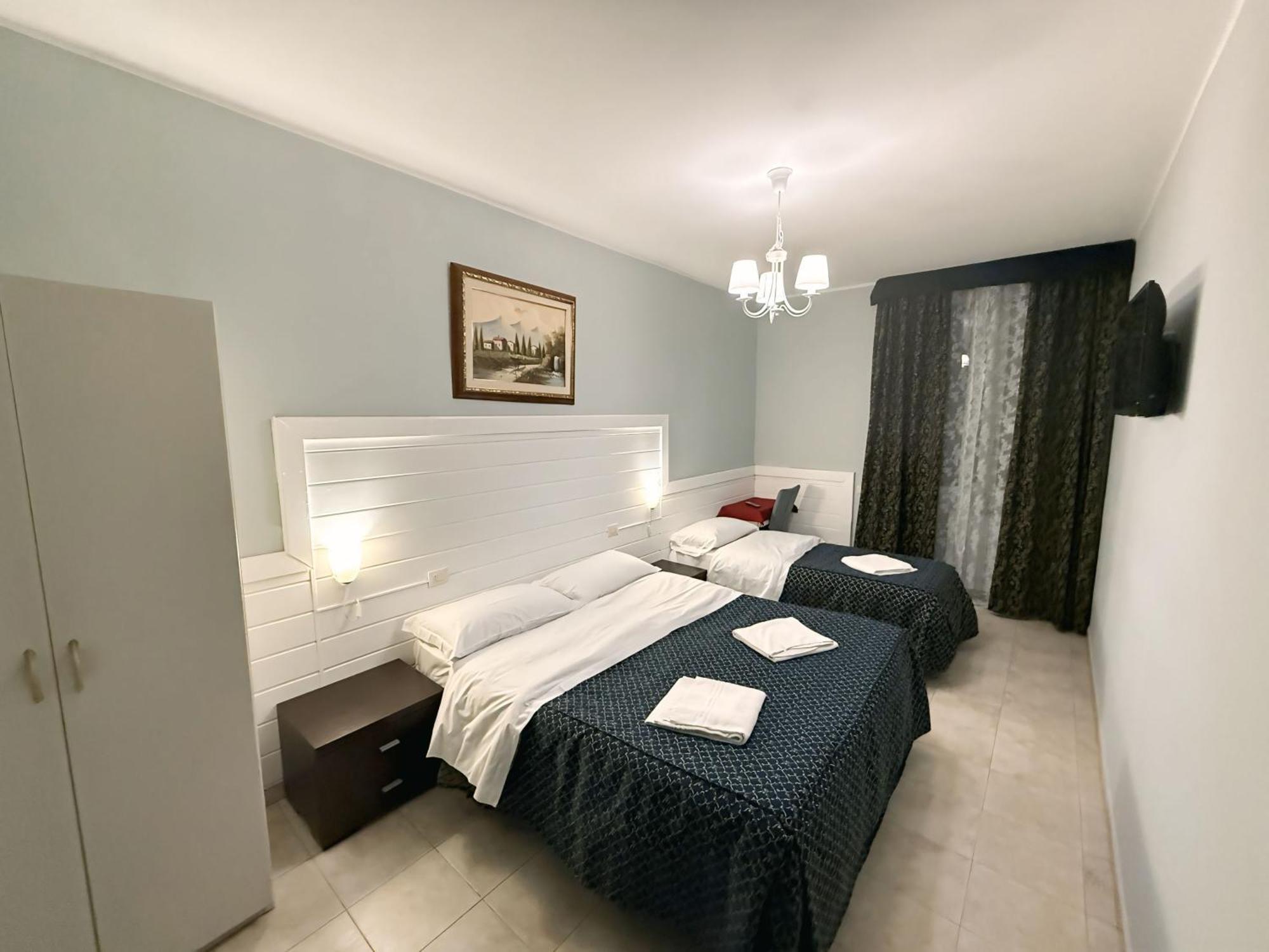 Hotel Aurelia Mailand Exterior foto